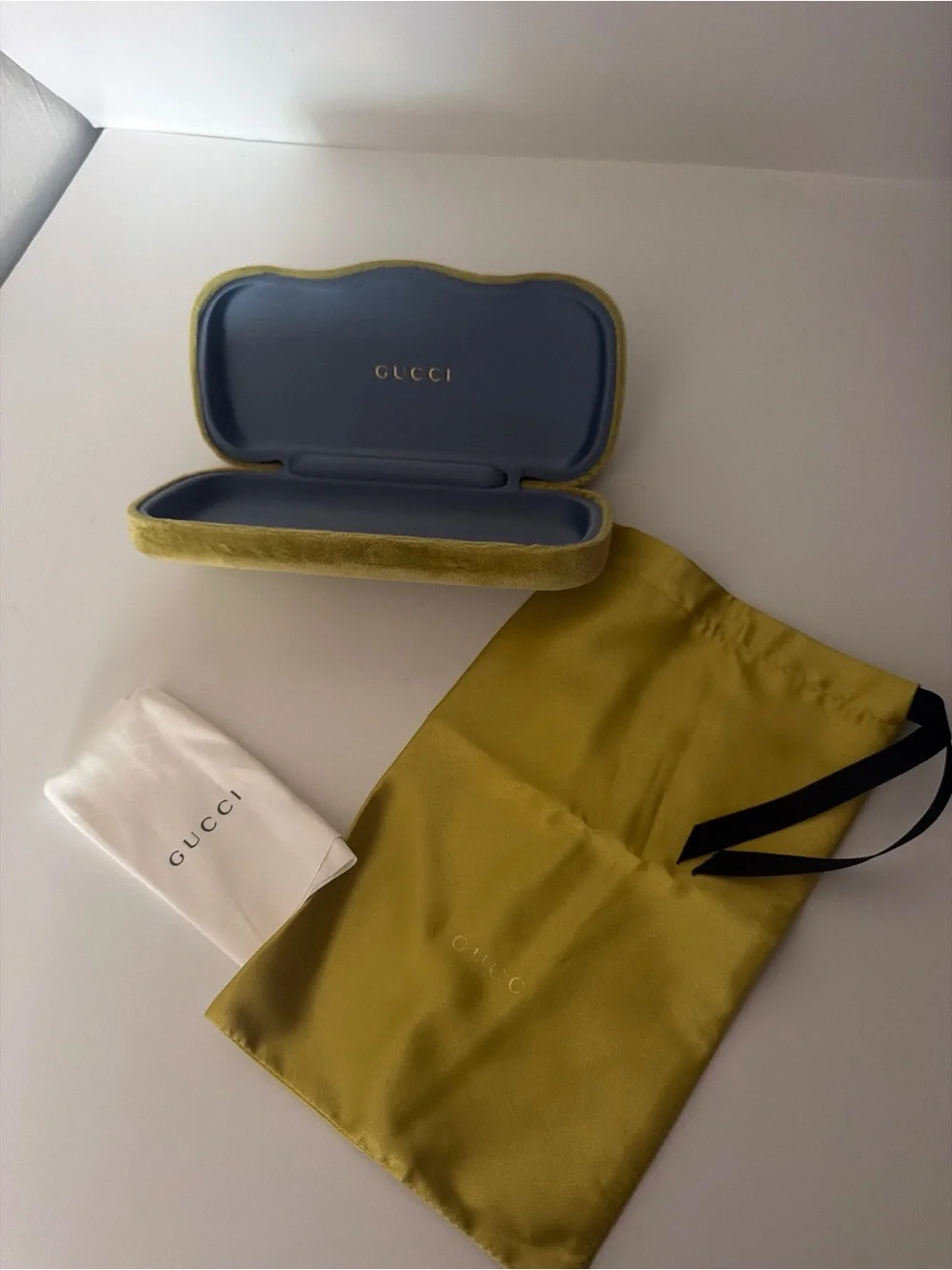 Gucci Olive Green Velvet Glasses Case with Olive Drawstring Pouch